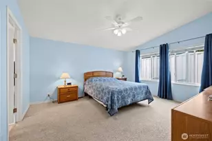 27225 217th Pl SE, Maple Valley, WA 98038 - Photo 19