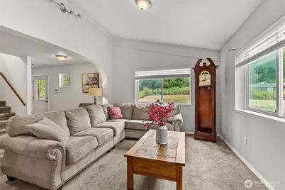 204 Murray Street, Oakville, WA 98568 - Photo 3