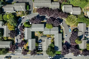 4818 Terrace Dr NE, Seattle, WA 98105 - Photo 17