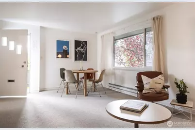 4818 Terrace Drive NE, Seattle, WA 98105 - Photo 7