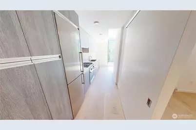 800 Columbia Street #702, Seattle, WA 98104 - Photo 9