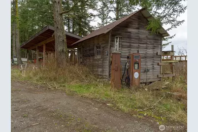 1372 Bakerview Road, Lopez Island, WA 98261 - Photo 19