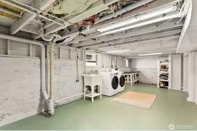 4333 Evanston Avenue N, Seattle, WA 98103 - Photo 19