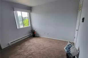 9030 Seward Park Ave S, Seattle, WA 98118 - Photo 13