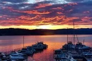 9030 Seward Park Ave S, Seattle, WA 98118 - Photo 17