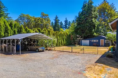 806 S 120th St S, Tacoma, WA 98444 - Photo 7