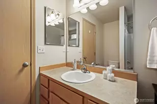 7166 E Fillmore St, Port Orchard, WA 98366 - Photo 21