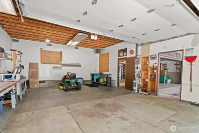 16442 51st Avenue S, Tukwila, WA 98188 - Photo 31