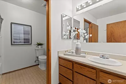 16442 51st Avenue S, Tukwila, WA 98188 - Photo 23