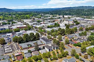 1337 10th Ave, Longview, WA 98632 - Photo 37