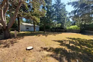 1000 Mt Olympus Ave SE, Ocean Shores, WA 98569 - Photo 27