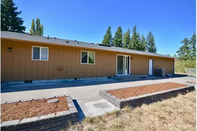 14638 Lawrence Lake Road SE, Yelm, WA 98597 - Photo 29