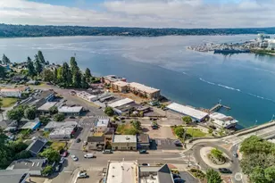 201 Shore Dr, Bremerton, WA 98310 - Photo 39