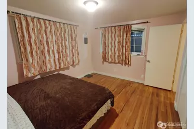 8305 134th Avenue NE, Redmond, WA 98052 - Photo 15