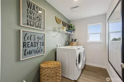 3923 McCormick Village Drive, Bremerton, WA 98312 - Photo 27