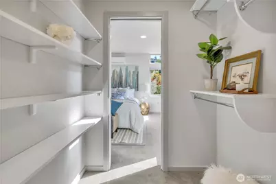 5008 Fauntleroy Way SW #B, Seattle, WA 98136 - Photo 13