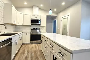 302 W Martin Pl, Elma, WA 98541 - Photo 11