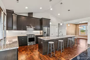 188 Birchfield Pkwy, Onalaska, WA 98570 - Photo 9