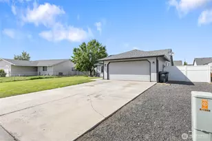 1346 E Greens Loop, Moses Lake, WA 98837 - Photo 33