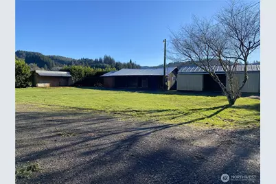 234 SE E St, Forks, WA 98331 - Photo 29