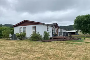 234 SE E St, Forks, WA 98331 - Photo 27