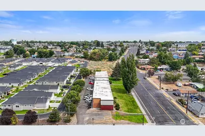 116 E Hill Avenue, Moses Lake, WA 98837 - Photo 9