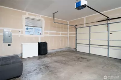 1827 SW Olive Street, Oak Harbor, WA 98277 - Photo 31