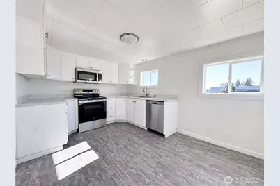 1207 N 13th Avenue, Kelso, WA 98626 - Photo 5