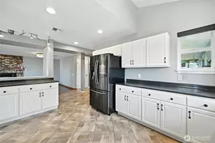 9695 Terrace Ave, Blaine, WA 98230 - Photo 13