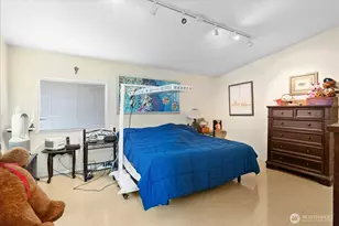 10532 Olalla Valley Rd, Olalla, WA 98359 - Photo 17