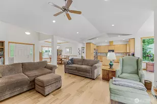 941 Cambell St, Camano Island, WA 98282 - Photo 9