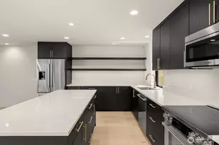 6833 36th Ave NE, Seattle, WA 98115 - Photo 19