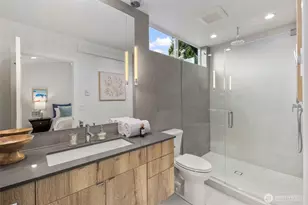 2667 51st Ave SW, Seattle, WA 98116 - Photo 9