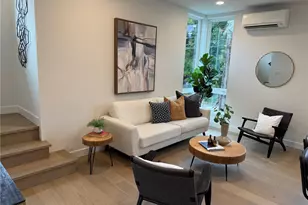 2667 51st Ave SW, Seattle, WA 98116 - Photo 3