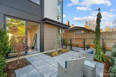 2667 51st Avenue SW, Seattle, WA 98116 - Photo 17