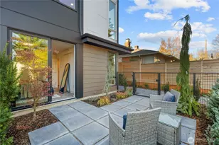 2667 51st Ave SW, Seattle, WA 98116 - Photo 17