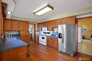 3026 Marine Dr, Bremerton, WA 98312 - Photo 19