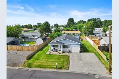 415 E Sylvan Drive, Othello, WA 99344 - Photo 1