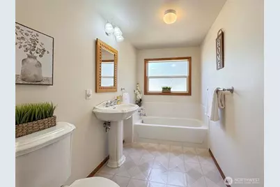 1703 S Golf Course Road, Port Angeles, WA 98362 - Photo 15