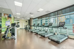 650 Bellevue Way NE, Bellevue, WA 98004 - Photo 29