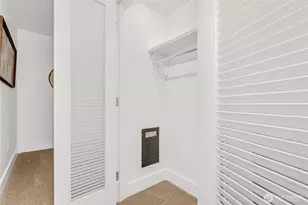 650 Bellevue Way NE, Bellevue, WA 98004 - Photo 23