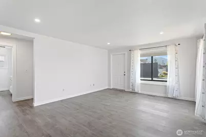 349 Rainier Avenue, Enumclaw, WA 98022 - Photo 11