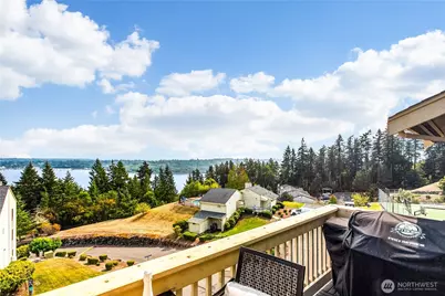 1745 W Sunn Fjord Lane #H307, Bremerton, WA 98312 - Photo 1