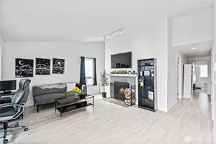 1745 W Sunn Fjord Ln, Bremerton, WA 98312 - Photo 5