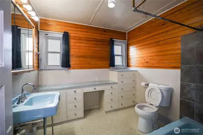 715 N Broadway Street, Aberdeen, WA 98520 - Photo 11