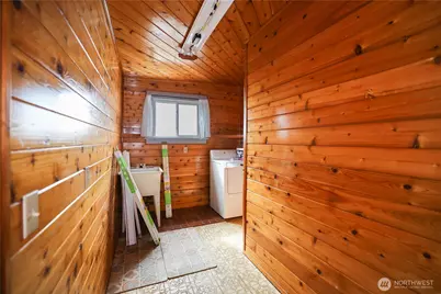 715 N Broadway Street, Aberdeen, WA 98520 - Photo 3