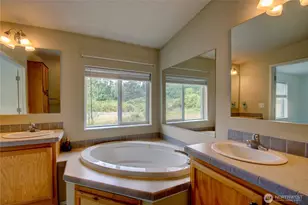496 Secluded Ln, Oak Harbor, WA 98277 - Photo 21