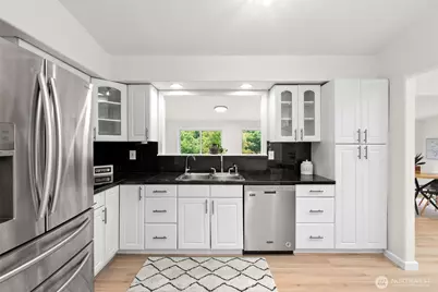 24515 Madura Drive NE, Kingston, WA 98346 - Photo 13