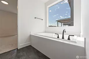 402 Pagget Ave, Winlock, WA 98596 - Photo 17