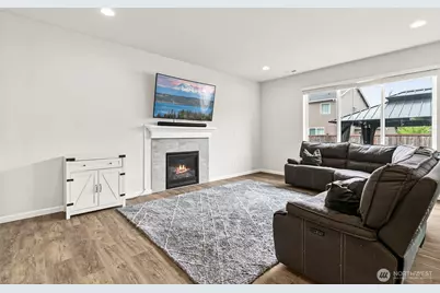 912 O'Farrell Lane NW, Orting, WA 98360 - Photo 7